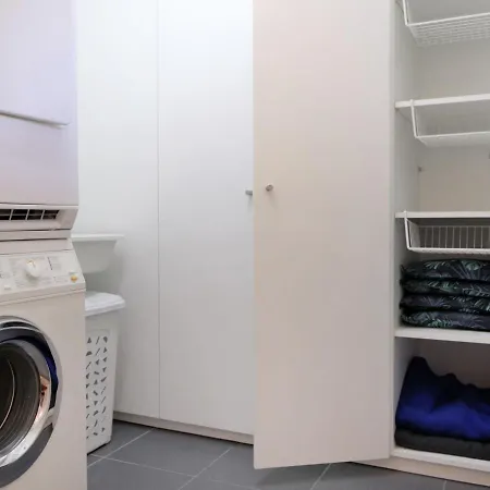 Chesa Lej By Interhome بونتريسنا