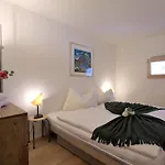 Chesa Lej By Interhome Lägenhet Pontresina